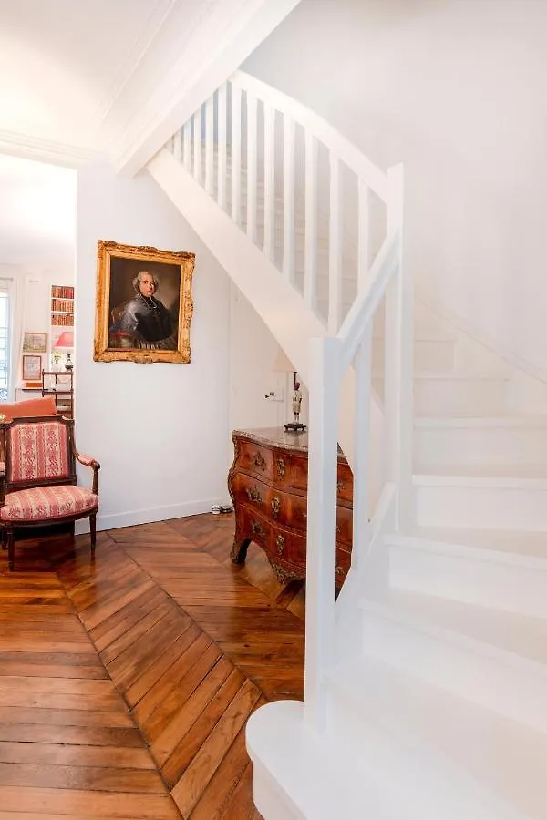 Apartment Eiffel Tower Lourmel Residence Paris